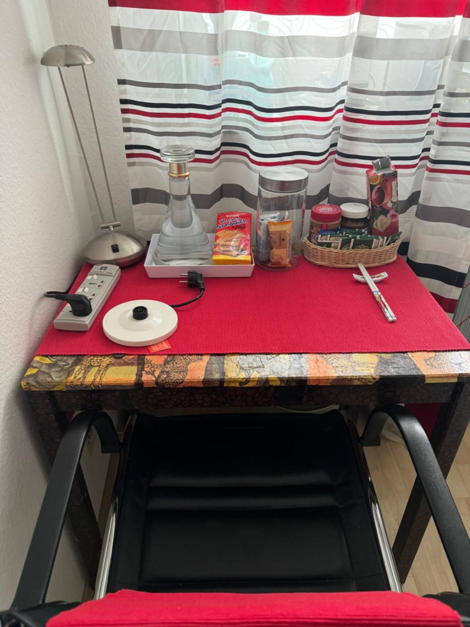 Student Apartment *